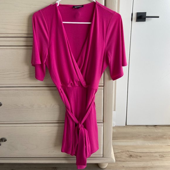 Pink Express Romper Size xs - Picture 1 of 3
